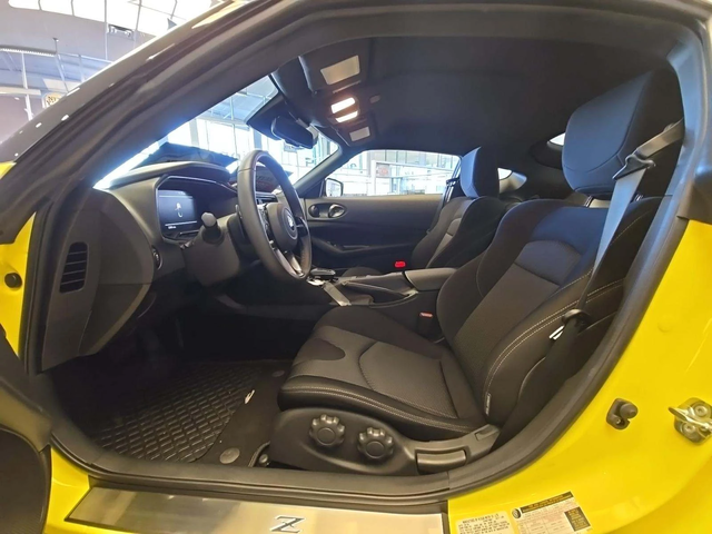 Nissan 370Z Z Sport - автомобили, коли, обяви за нови и употребявани 5