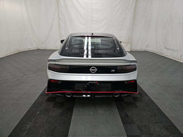 Nissan 370Z Z NISMO Twin Turbo V6 - автомобили, коли, обяви за нови и употребявани 4