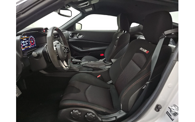 Nissan 370Z Z NISMO Twin Turbo V6 - автомобили, коли, обяви за нови и употребявани 7