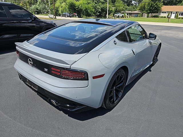 Nissan 370Z Z Performance Twin Turbo V6 - автомобили, коли, обяви за нови и употребявани 2