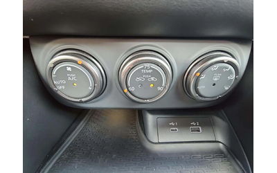 Nissan 370Z Z Performance Twin Turbo V6 - автомобили, коли, обяви за нови и употребявани 9