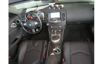 Nissan 370Z 3.7 Roadster - автомобили, коли, обяви за нови и употребявани 11