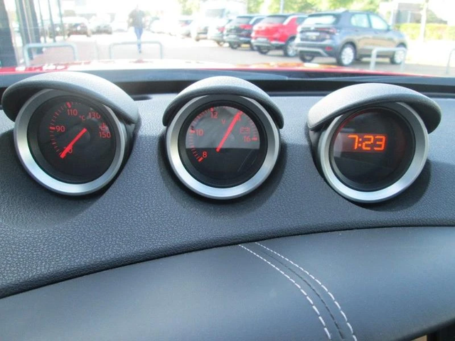 Nissan 370Z 3.7 - автомобили, коли, обяви за нови и употребявани 15