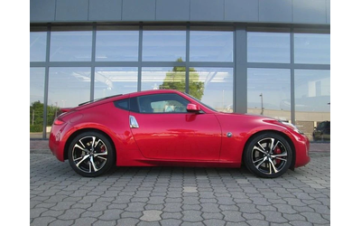 nissan-370z - 1