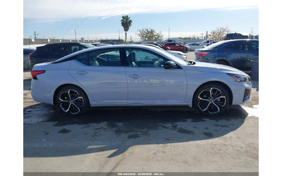 Nissan Altima 2.5L I-4 DI, DOHC, VVT, 188HP Front Wheel Drive - автомобили, коли, обяви за нови и употребявани 12