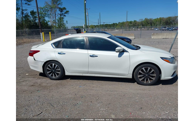 Nissan Altima 2.5L I-4 DOHC, VVT, 179HP Front Wheel Drive - автомобили, коли, обяви за нови и употребявани 12