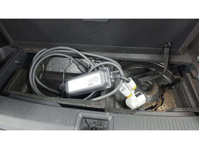 Nissan Ariya ENGAGE e-4ORCE HEAD-UP/DIGIAL/ПОДГРЕВИ - автомобили, коли, обяви за нови и употребявани 13