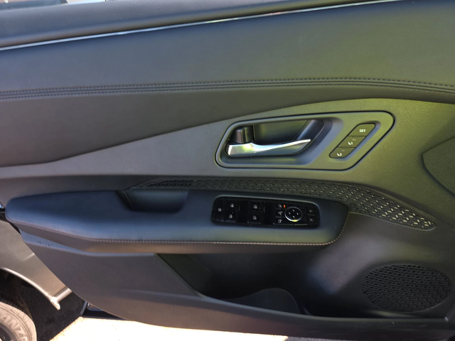 Nissan Ariya ENGAGE e-4ORCE HEAD-UP/DIGIAL/ПОДГРЕВИ - автомобили, коли, обяви за нови и употребявани 7