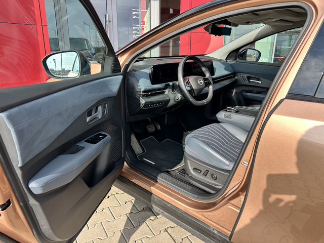 Nissan Ariya Evolve 87 kW Nappa Leather - автомобили, коли, обяви за нови и употребявани 6