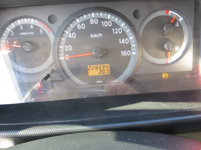 Nissan Capstar ФУРГОН С ПАДАЩ БОРД - автомобили, коли, обяви за нови и употребявани 8