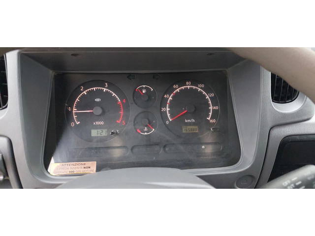 Nissan Capstar 3.0 tdi тристранен - автомобили, коли, обяви за нови и употребявани 15