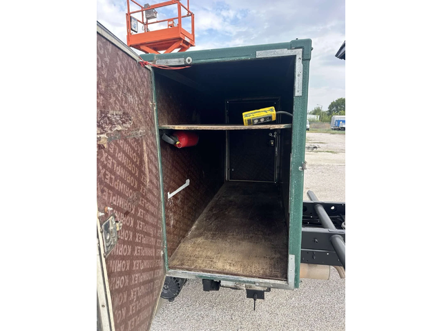 Nissan Capstar - автомобили, коли, обяви за нови и употребявани 11