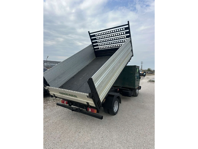 Nissan Capstar - автомобили, коли, обяви за нови и употребявани 6