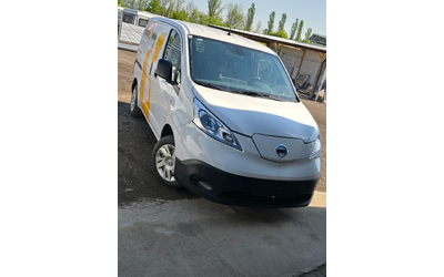 nissan-e-nv200 - 1