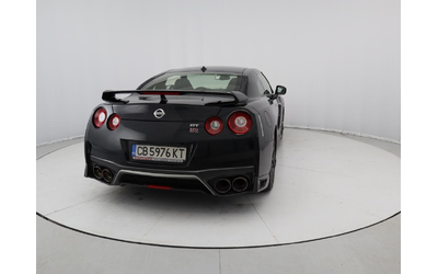 Nissan GT-R - автомобили, коли, обяви за нови и употребявани 19