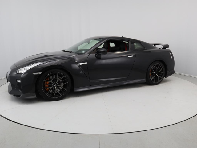 Nissan GT-R - автомобили, коли, обяви за нови и употребявани 32