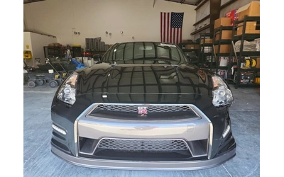 nissan-gt-r - 1