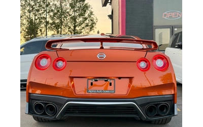 nissan-gt-r - 5