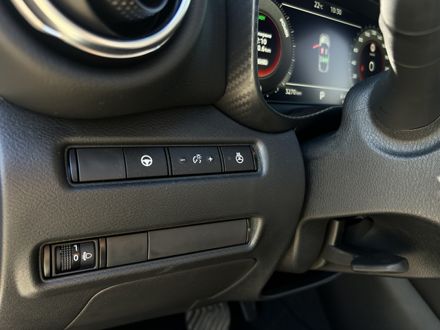 Nissan Juke 1.6 Hybrid Tekna 4x2 #41 - автомобили, коли, обяви за нови и употребявани 3