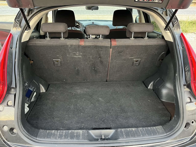 Nissan Juke 1.6I 117кс ГАЗОВ ИНЖЕКЦИОН КЛИМАТРОНИК ВНОС ИТАЛИЯ - автомобили, коли, обяви за нови и употребявани 14