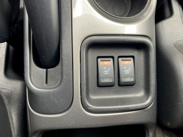 Nissan Juke Tekna 1.6i CVT - автомобили, коли, обяви за нови и употребявани 14