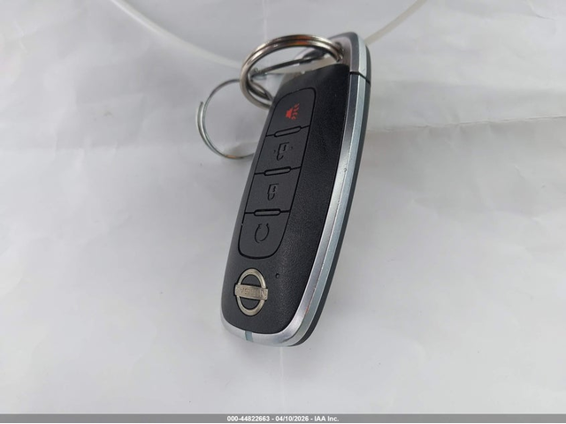 Nissan KICKS 1.6L I-4 DOHC, VVT, 122HP Front Wheel Drive - автомобили, коли, обяви за нови и употребявани 10