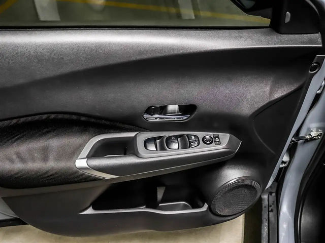 Nissan Kicks Front Wheel Drive - автомобили, коли, обяви за нови и употребявани 5