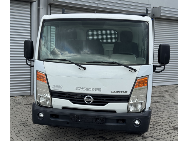 Nissan Kubistar 3,0d 150k.c., 3 x самосвал, N1, "B" категория, 3500кг., евро 4 - автомобили, коли, обяви за нови и употребявани 3