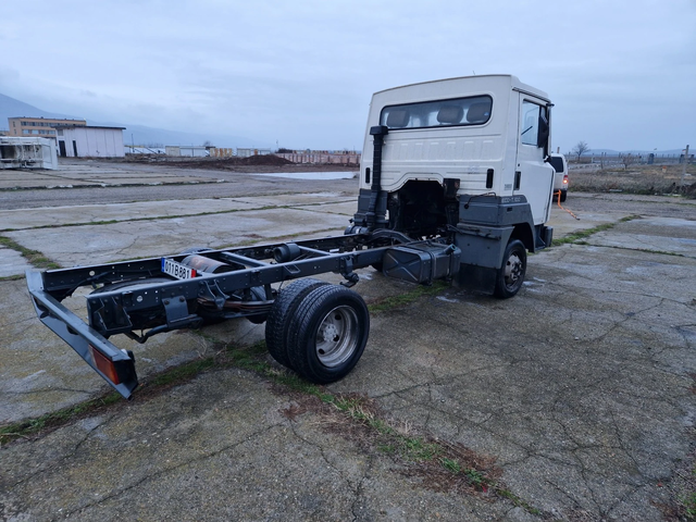 Nissan L35 2 броя- 3.0 tdi, 4.0 дизел - автомобили, коли, обяви за нови и употребявани 2