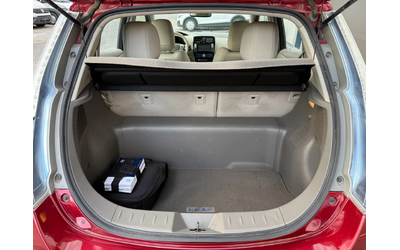 Nissan Leaf Zero Emission - автомобили, коли, обяви за нови и употребявани 16