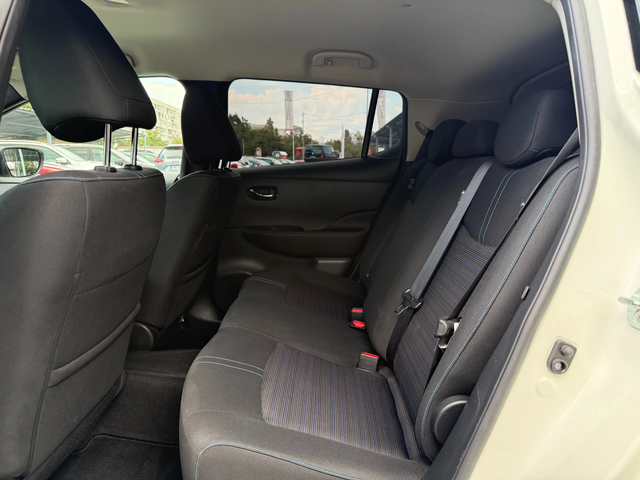 Nissan Leaf Термопомпа - автомобили, коли, обяви за нови и употребявани 8
