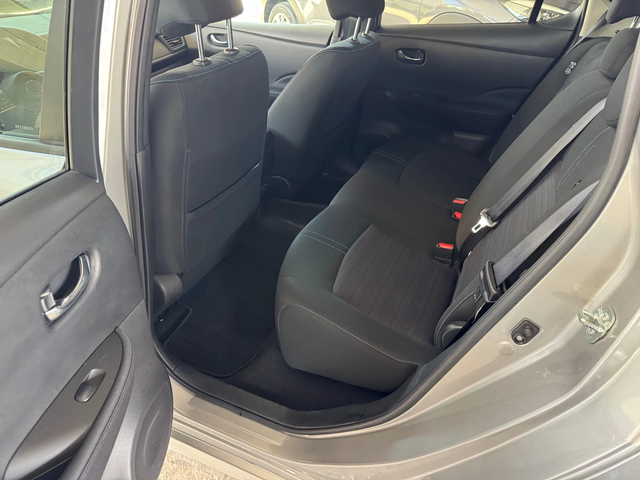 Nissan Leaf 62KW-2022-40000км-с включен ддс - автомобили, коли, обяви за нови и употребявани 13