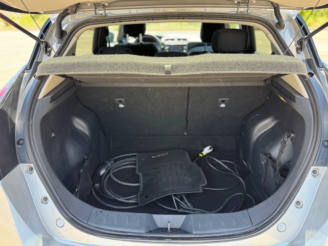 Nissan Leaf 62KW-2022-40000км-с включен ддс - автомобили, коли, обяви за нови и употребявани 9