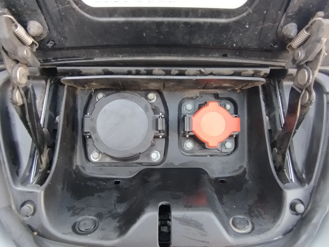 Nissan Leaf 100%ЕЛЕКТРИЧЕСКИ - автомобили, коли, обяви за нови и употребявани 13