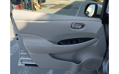 Nissan Leaf 100%ЕЛЕКТРИЧЕСКИ - автомобили, коли, обяви за нови и употребявани 6