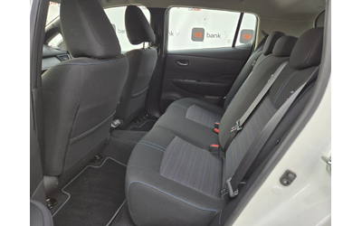 Nissan Leaf 40KW= 10.000km!!!= НЕРАЗЛИЧИМ ОТ НОВ!= DISTRONIC - автомобили, коли, обяви за нови и употребявани 8