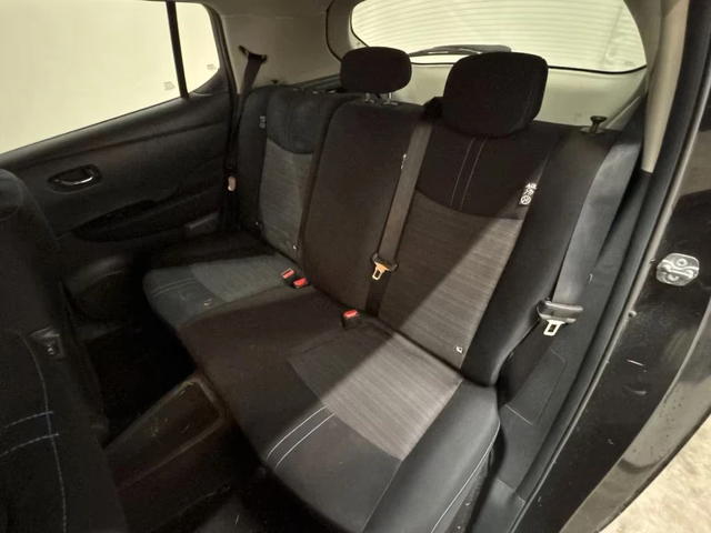 Nissan Leaf N-Connecta 40kwh 204ps - автомобили, коли, обяви за нови и употребявани 8