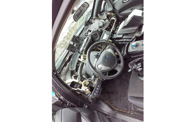 Nissan Leaf Azeo - автомобили, коли, обяви за нови и употребявани 8