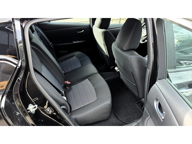 Nissan Leaf Full electric/40kWh/Anniversary/19000км - автомобили, коли, обяви за нови и употребявани 10