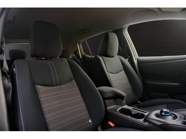 Nissan Leaf - автомобили, коли, обяви за нови и употребявани 11