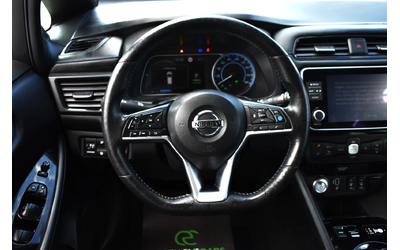 Nissan Leaf TEKNA* 62kw/h* 218k.c * WHITE_PEARL* 360CAM - автомобили, коли, обяви за нови и употребявани 14