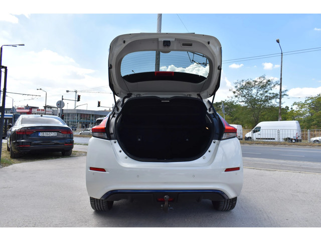 Nissan Leaf TEKNA* 62kw/h* 218k.c * WHITE_PEARL* 360CAM - автомобили, коли, обяви за нови и употребявани 7