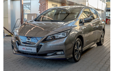 nissan-leaf-62kwh-n-connecta-kamera-360-bose-distronic-podgrev-volan - 2