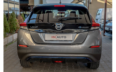 nissan-leaf-62kwh-n-connecta-kamera-360-bose-distronic-podgrev-volan - 3