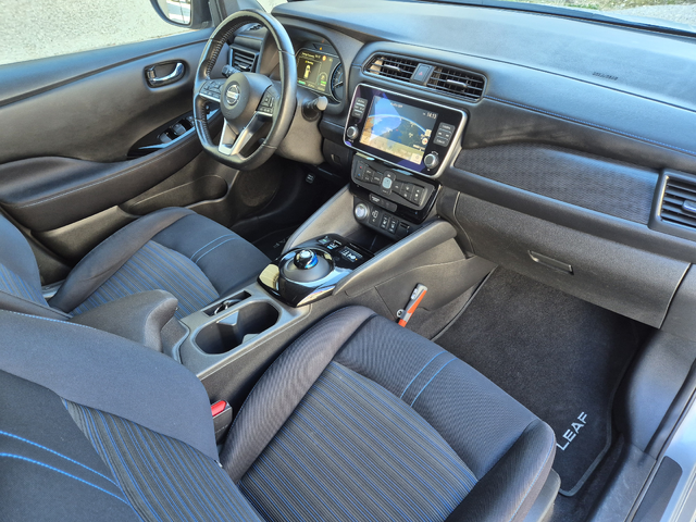 Nissan Leaf N-CONNECTA e+ 62kWh - автомобили, коли, обяви за нови и употребявани 9