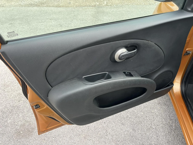 Nissan Micra 1.3i 65кс КЛИМАТИК - автомобили, коли, обяви за нови и употребявани 6