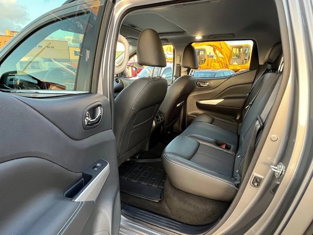 Nissan Navara Гаранционен - автомобили, коли, обяви за нови и употребявани 10