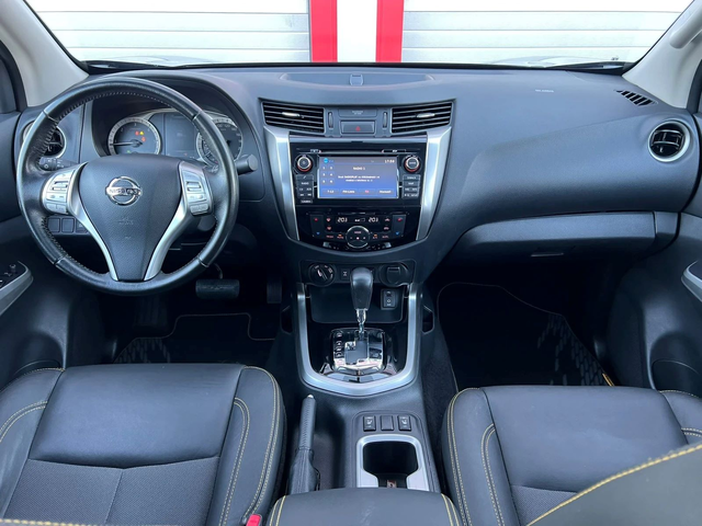 Nissan Navara 2.3DCI - автомобили, коли, обяви за нови и употребявани 7