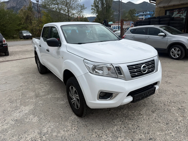 Nissan Navara 2.3 dci - автомобили, коли, обяви за нови и употребявани 1