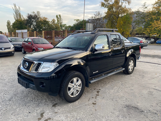 Nissan Navara 2.5 dci 190kc. - автомобили, коли, обяви за нови и употребявани 0